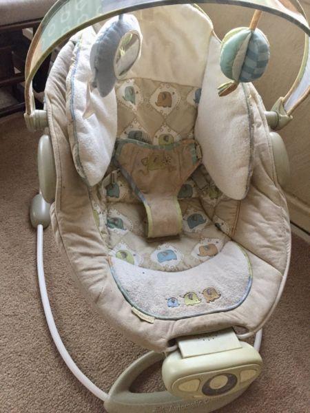 Baby automatic rocking chair