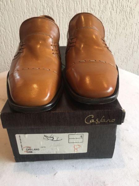 Caslano. Tan. (1 only) size 8