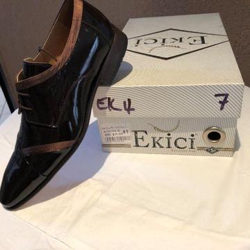 Ekici 'Imported from Turkey' Normally R4000. (1 only) size 7. lace up