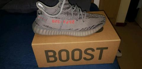 UK10 Yeezy boost Beluga 2.0