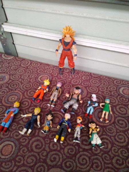 Dragball Z action figurines