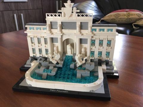 Lego Architecture Trevi Fountain