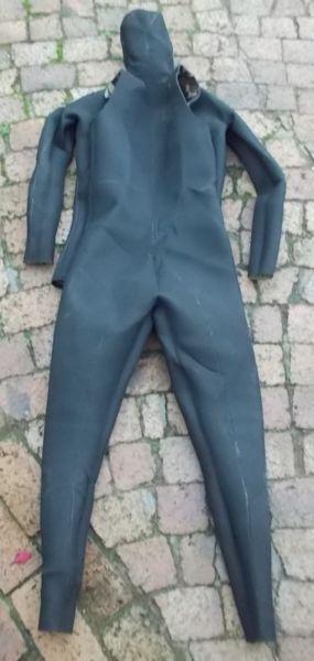 SPEARFISHING FREEDIVING WETSUIT