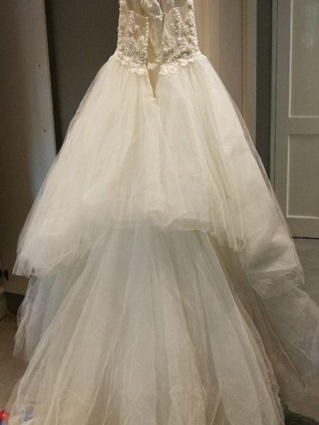 Enzoni wedding dress