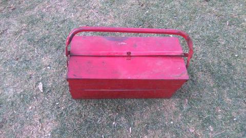 Vintage toolbox/ craft box