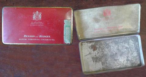 Benson & Hedges Super Virginia red cigarette tin 1940s