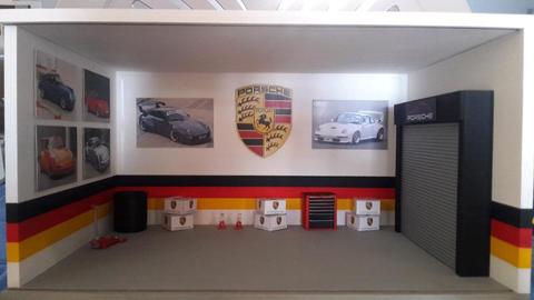 1:18 scale Porsche diorama