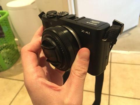 Fuji X-A1 and 27mm XF Lens
