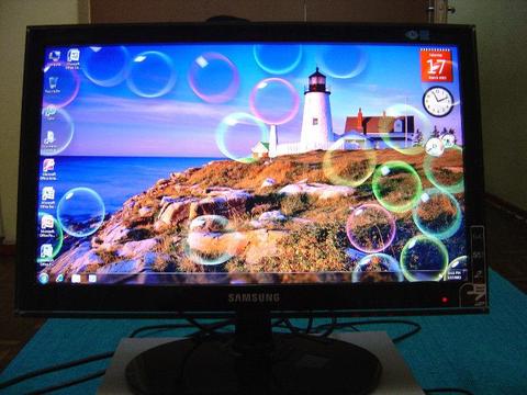 20” Samsung LCD monitor