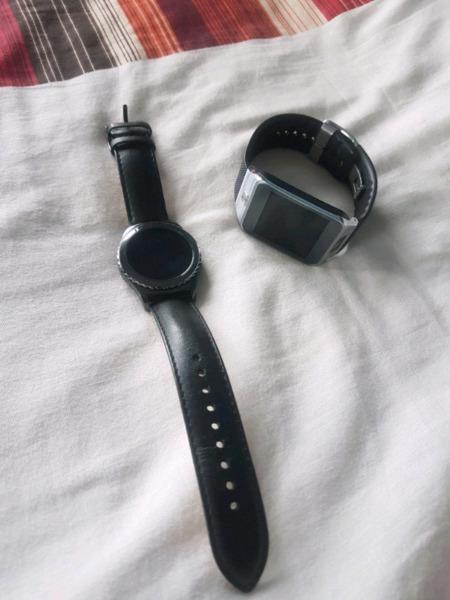 Samsung Gear S2 Classic & Gear 2