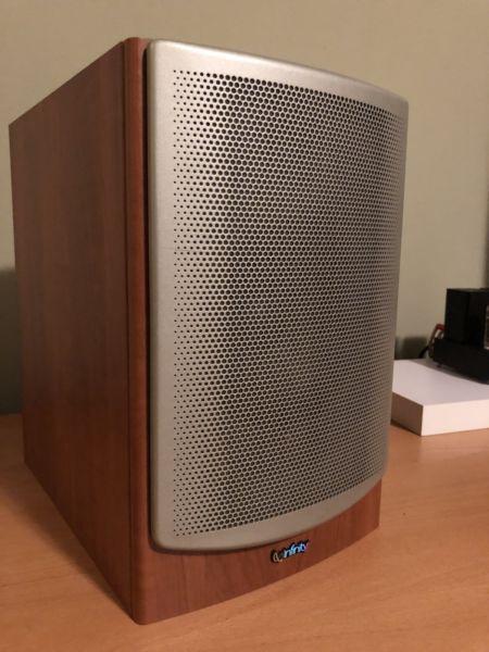 Infinity beta 20 audiophile speakers