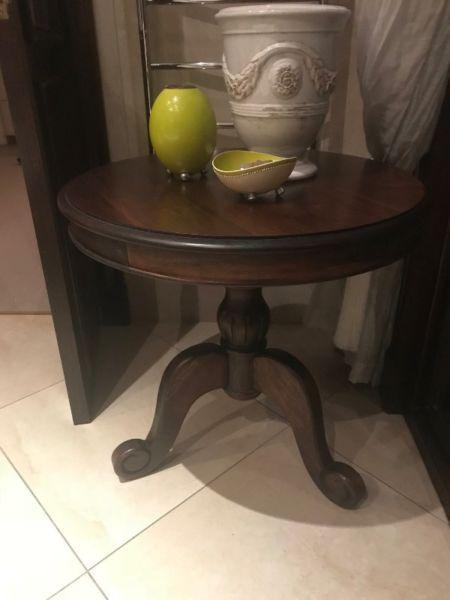 Wooden Coffee/Accent Table