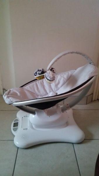 4MOMS BABY ROCKER