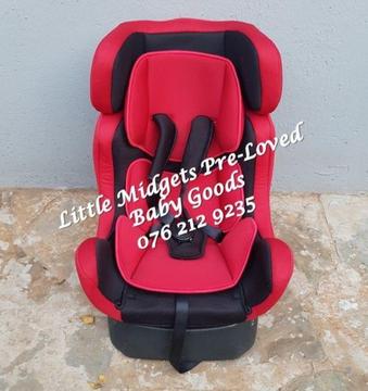Second Hand Chelino Veyron car seat (9 kg to 25 kg)