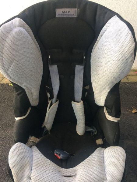TRAVEL CAR SEAT FOR SALE - R 300