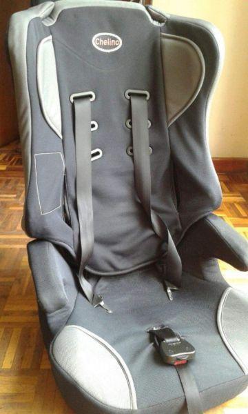 Chelino car seat (detachable back)