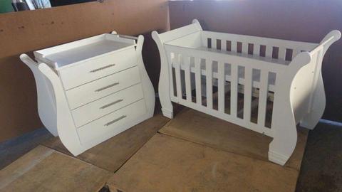 Baby Cot and Compactum-R 3999,00 Sur 09