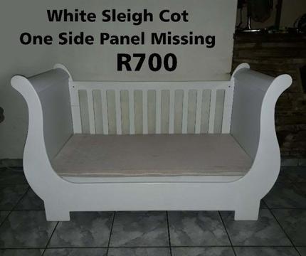 White Sleigh Cot