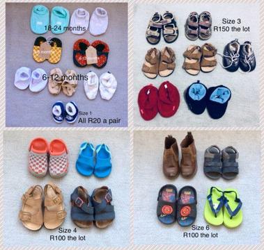 BOYS SHOES