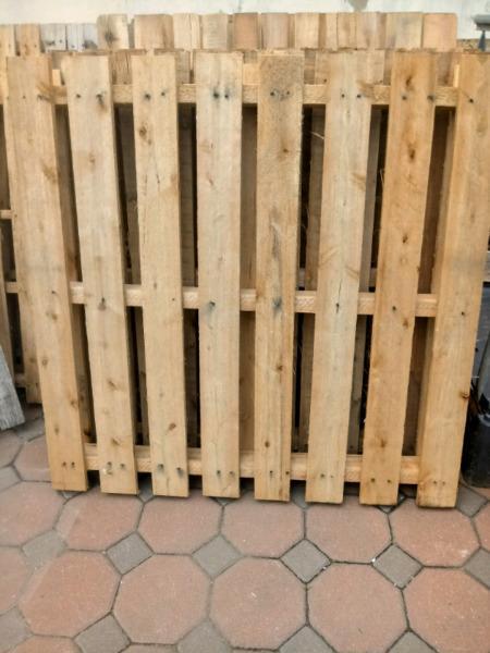 CRATES and PALLETS clearance!!