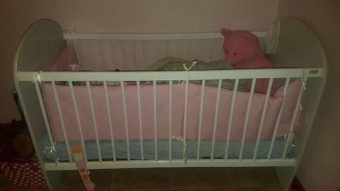 Wooden cot for sale