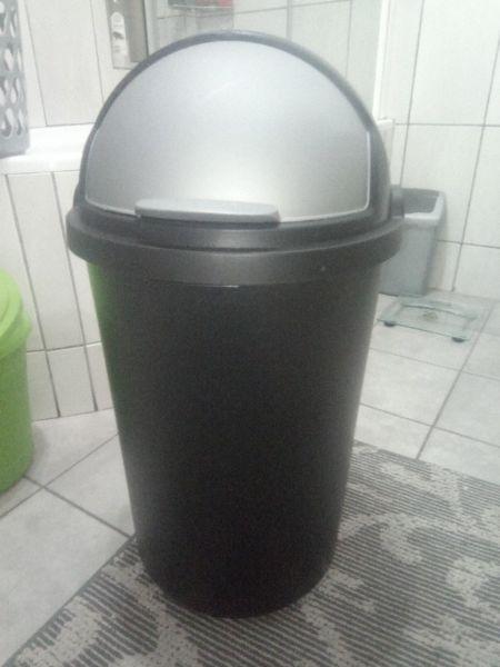 5x 50 litre dustbins for sale