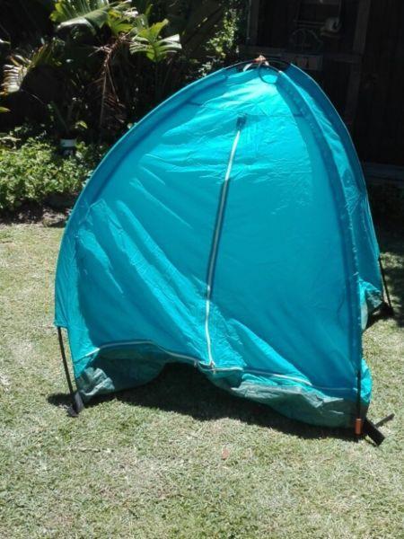 Kiddies play dome tent