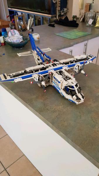 Lego technics 42025 with power function for R1700