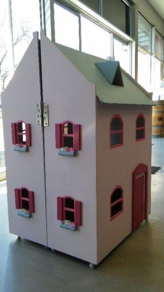 Dollhouse for Barbie for sale