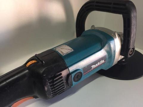 Makita 9227CB polisher