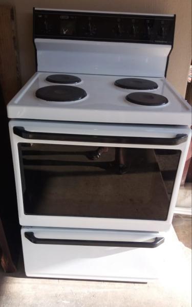 DEFY Stove * Perfect working condition