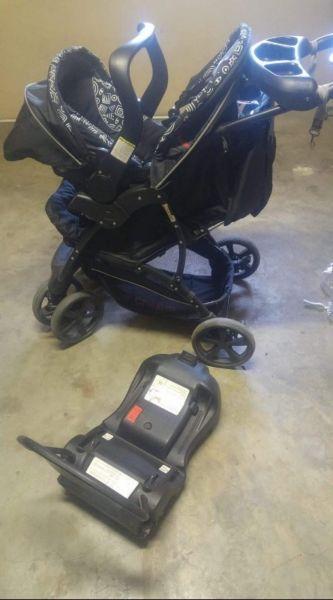 Chelino Travel System in Good Condition