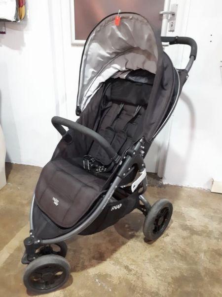 The ultimate stroller.. for travel or around town