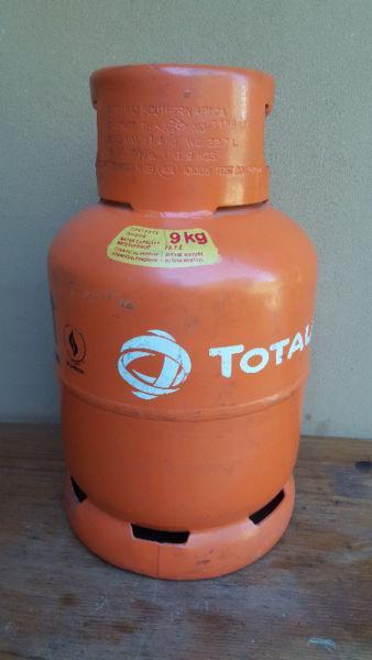 Full 9kg gas bottle