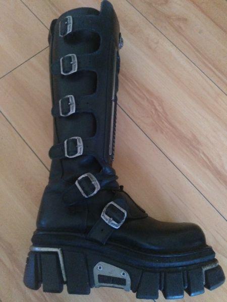 Pre-owned New Rock Boots