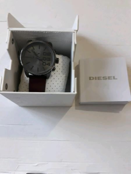 Original diesel 5 bar mens only the brave watch