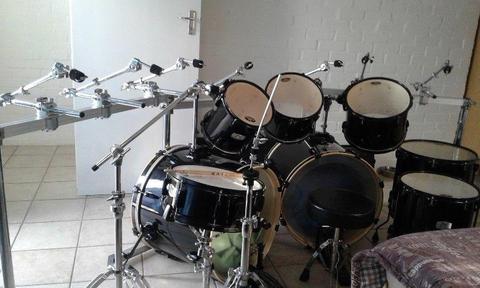 Pearl Export Series Drums R 29 000 neg
