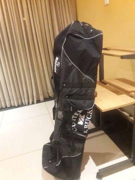 travelling golf bag
