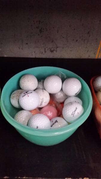 Golf balls R10
