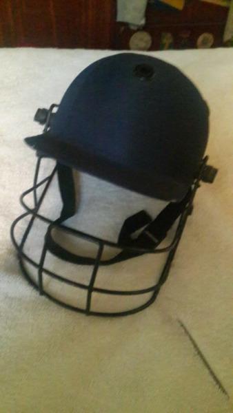 Childrens Cricket Helmet