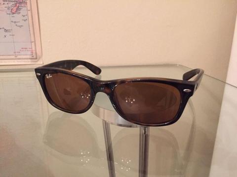 Ray-Ban New Wayfarer Tortoise Frame Sunglasses