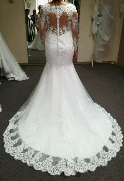 Beautiful Lace Gowns on Hire