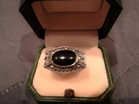 Vintage Marcasite Onyx Silver ring