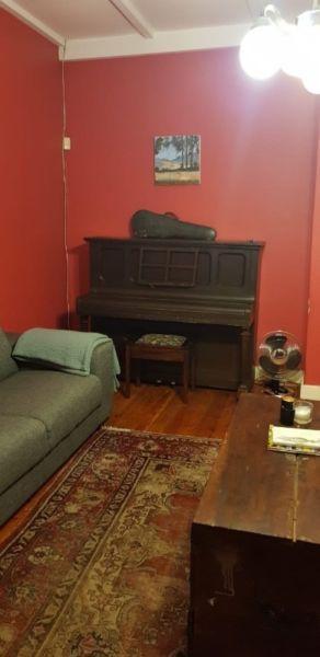 Beginner's piano for sale in Melville