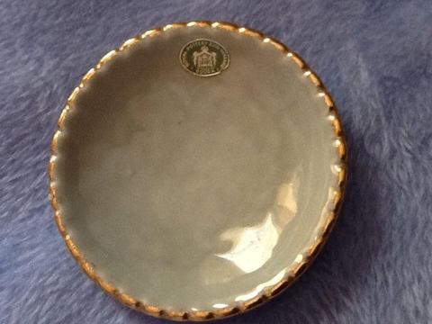 Royal Pottery Zuid-Holland GOUDA trinket plate