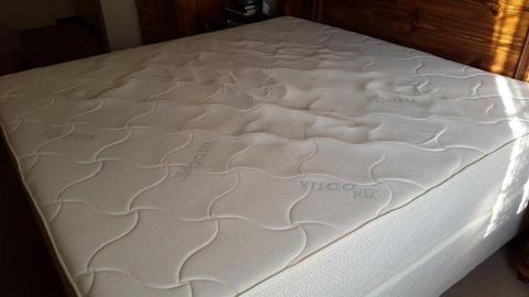 Visco Pedic Dual Comfort Memory Foam King Size Bed Set