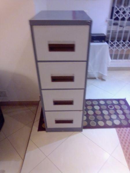 Filing cabinet 4 drawer