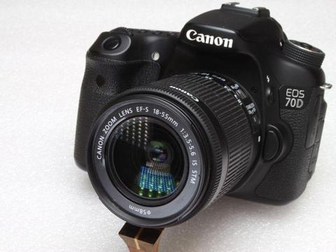 Canon 70D body with Canon 18-55mm IS STM lens