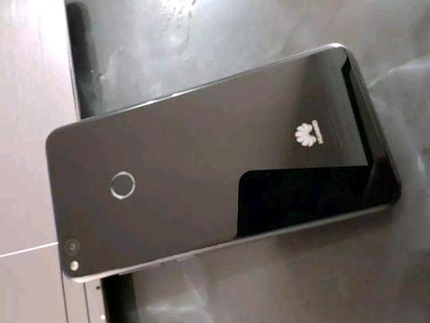 Huawei p8 lite 2017 in excellent condition