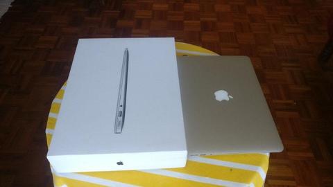 Want A MacBook Air? Buy a 13 Inch Awesome Condition